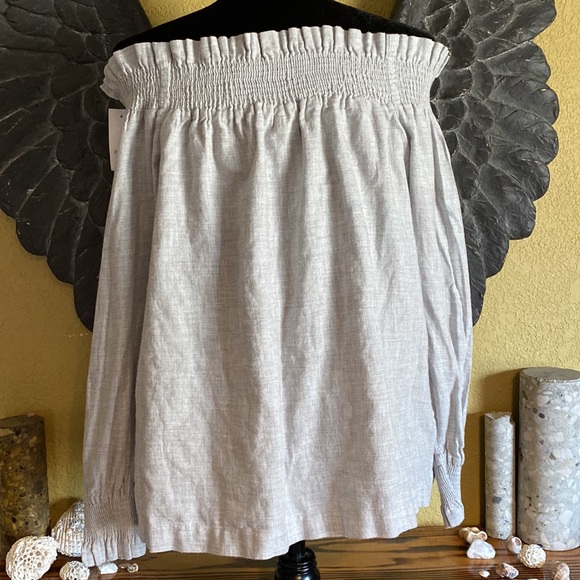 Ann Taylor Loft Open Shoulder Shirt Top - Picture 3 of 6